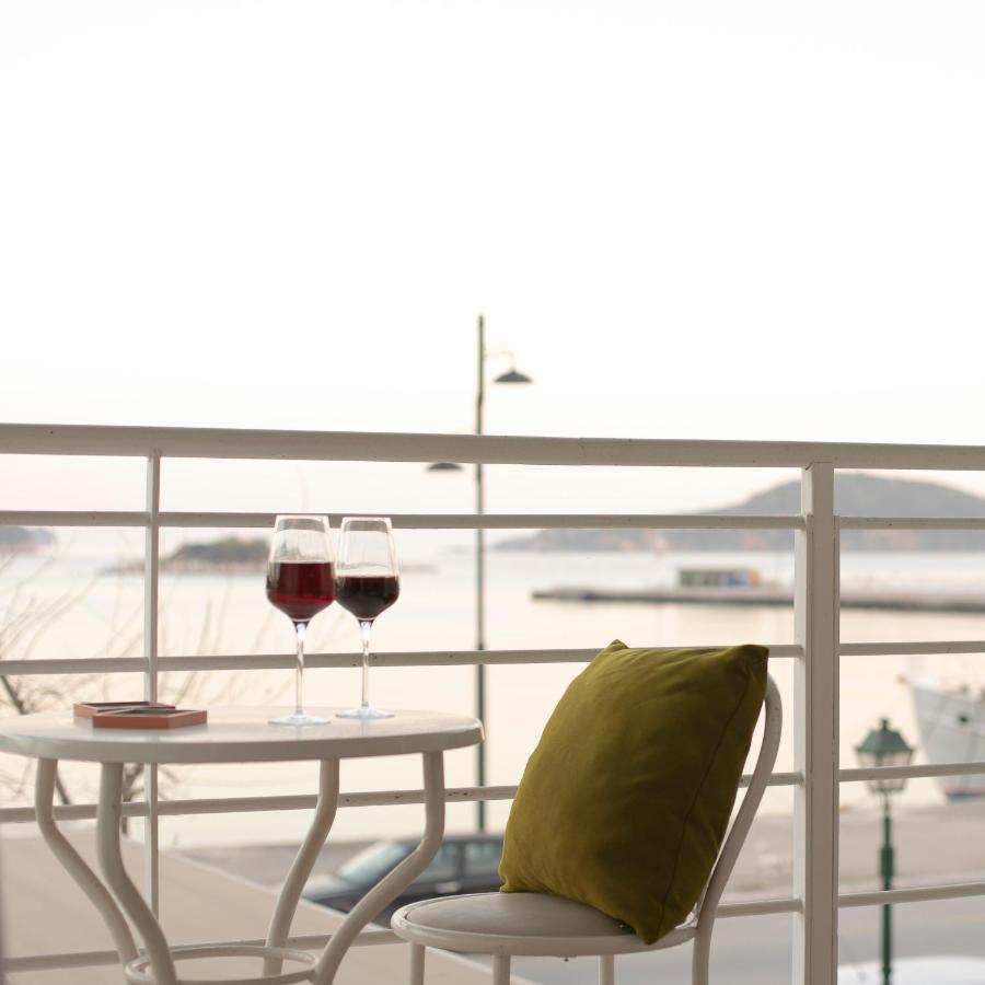 Апартаменты Casa Blue Marine, Philian Collection Скиатос Экстерьер фото